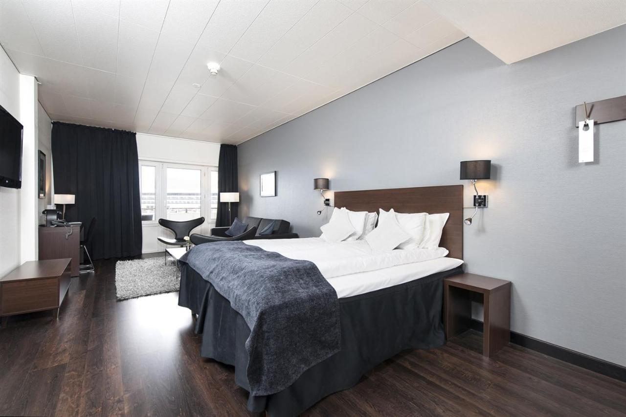 Hotel Four Monkeys Ålesund Zewnętrze zdjęcie