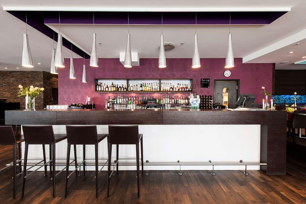 Hotel Four Monkeys Ålesund Restauracja zdjęcie