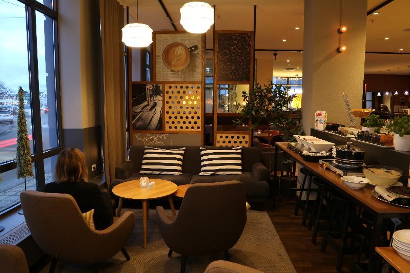 Hotel Four Monkeys Ålesund Zewnętrze zdjęcie