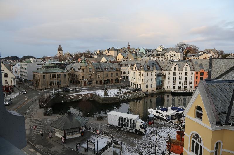 Hotel Four Monkeys Ålesund Zewnętrze zdjęcie