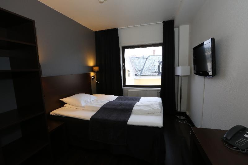 Hotel Four Monkeys Ålesund Zewnętrze zdjęcie